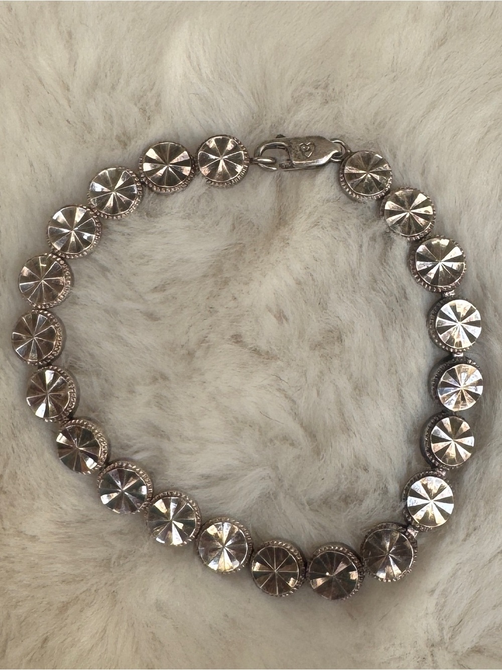 Beverly Hills Silver 925 Sterling Diamond Cut Starburst Link Bracelet 7 inch.
